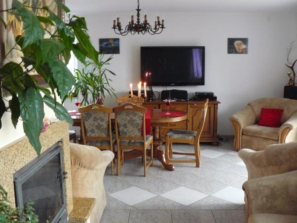 Apartament Oaza U Tadeusza Augustów Zewnętrze zdjęcie